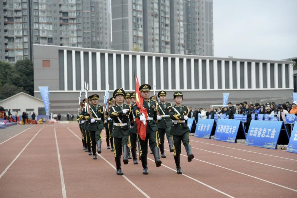 /Users/apengtao/Desktop/足球赛开幕式/DSC_7743.JPGDSC_7743