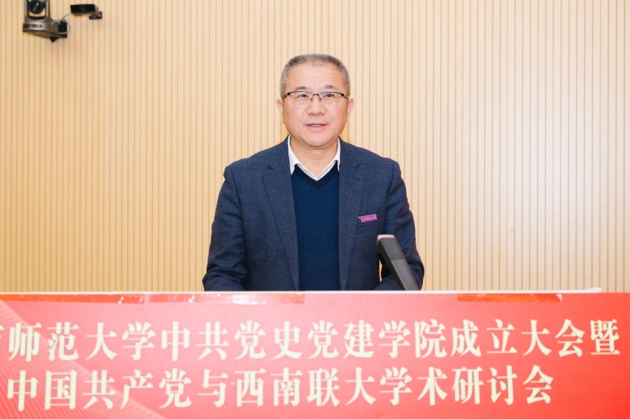 63f3f1bb3pd82b68e81d2c9c3b3fc126